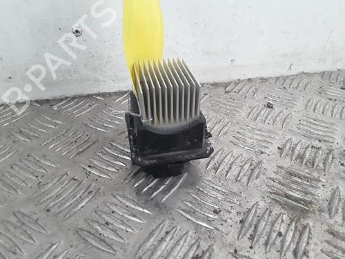 Used Heater resistor Heater resistor PEUGEOT 207 (WA_, WC_) 1.4 16V (95 hp) 30021561 30021561