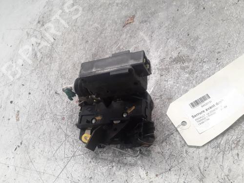 Fechadura frente direita RENAULT TWINGO I (C06_) 1.2 (C066, C068) (58 hp) 30019175