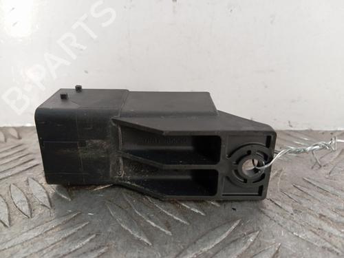 Used Electronic module Electronic module PEUGEOT 308 II (LB_, LP_, LW_, LH_, L3_) 1.5 BlueHDi 130 (131 hp) 33693182 33693182