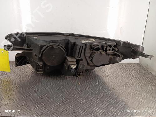 Used Right headlight Right headlight 37716049 37716049