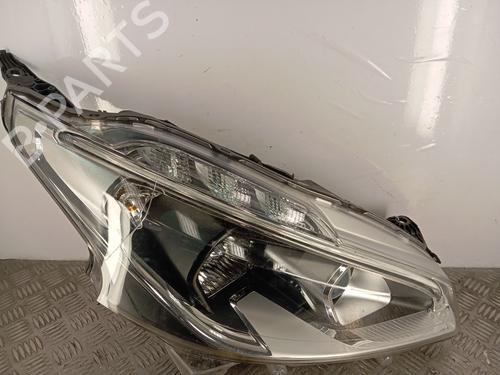 Used Right headlight Right headlight PEUGEOT 208 I (CA_, CC_) 1.2 THP 110 (110 hp) 33692639 33692639