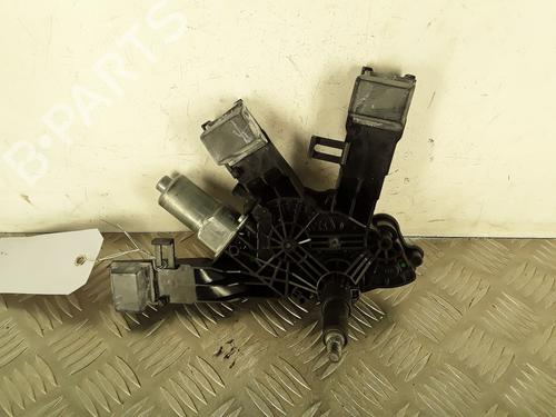 Used Rear wiper motor Rear wiper motor PEUGEOT 308 II (LB_, LP_, LW_, LH_, L3_) 1.6 BlueHDi 120 (120 hp) 30007547 30007547