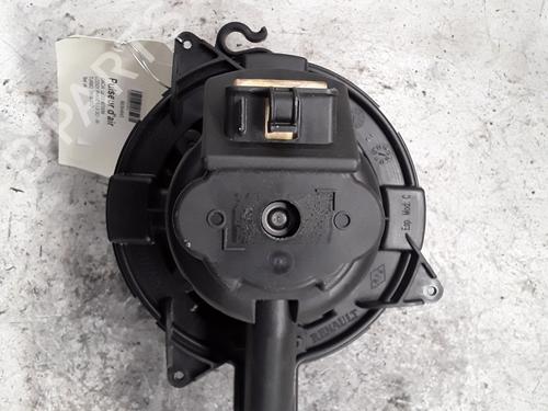 Used Heater blower motor Heater blower motor DACIA LODGY (JS_) 1.5 dCi (JSMC, JSAF) (107 hp) 30015177 30015177