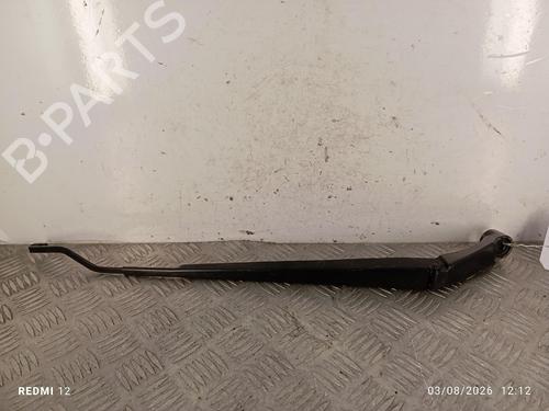 Used Front windshield wiper arm Front windshield wiper arm 38080610 38080610