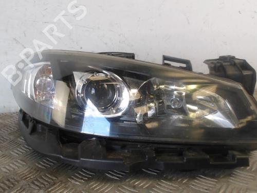 Used Right headlight RENAULT LAGUNA II (BG0/1_) 2.0 16V (BG00, BG0K, BG0P, BG0W) (135 hp) 30027522