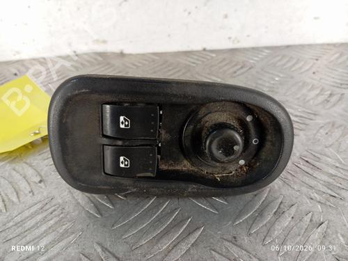 left-front-window-switch-renault-master-iii-van-fv-2010-39695269 main image