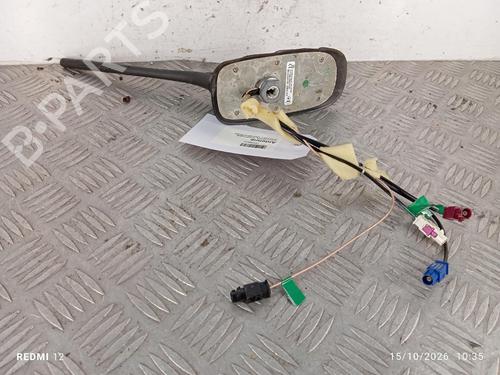 antennabase-vw-up-121-122-bl1-bl2-bl3-123-2011-40014081 main image