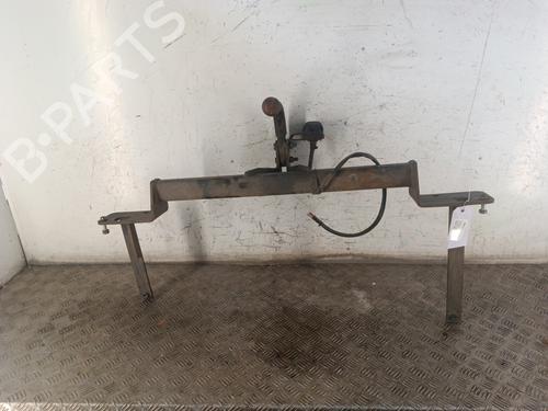 Used Tow ball/Mechanism FIAT PUNTO EVO (199_) 1.3 D Multijet (199AXC1A, 199BXC1A, 199AXT1A, 199BXT1A) (75 hp) 30023597