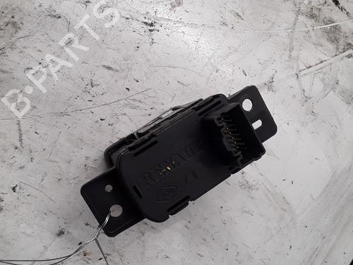 Switch RENAULT MEGANE IV Hatchback (B9A/M/N_) 1.2 TCe 130 (B9MR) | BP30020593I30