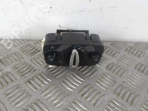 Used Headlight switch Headlight switch FORD FIESTA VI (CB1, CCN) 1.4 TDCi (70 hp) 30016985 30016985
