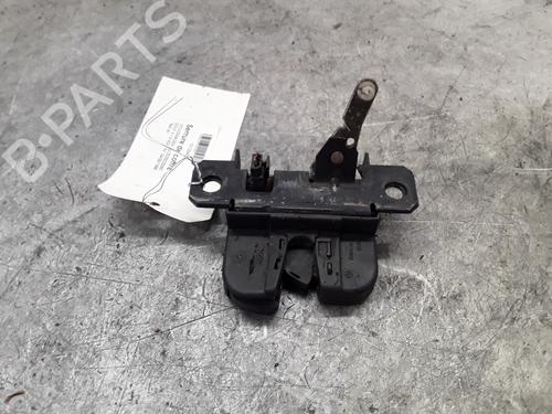 Cerradura de porton trasero VW GOLF IV (1J1) 1.9 SDI (68 hp) 30014926