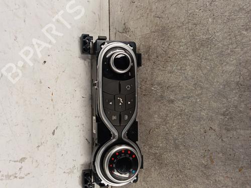 Used Climate control RENAULT TWINGO III (BCM_, BCA_) Z.E: (BCA1) (82 hp) 30010378