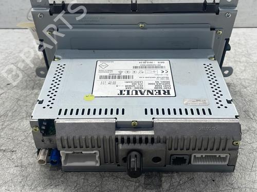 Radio RENAULT CLIO IV Grandtour (KH_) 1.5 dCi 90 (KHN3, KHN4) | BP30019561E6 