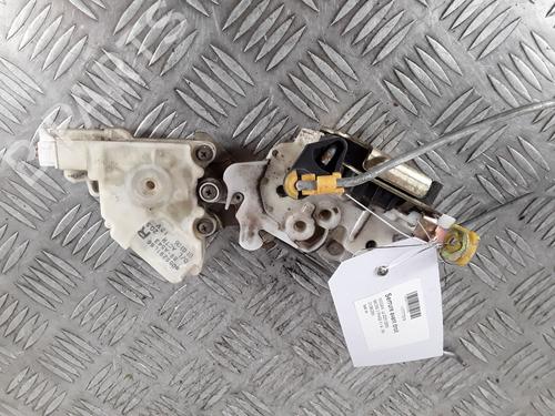 Høyre foran lås NISSAN MICRA II (K11) 1.4 i 16V (AK11) (82 hp) 30930037