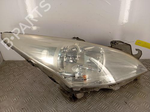 Used Right headlight Right headlight PEUGEOT 3008 I MPV (0U_) 1.6 HDi (112 hp) 33693386 33693386