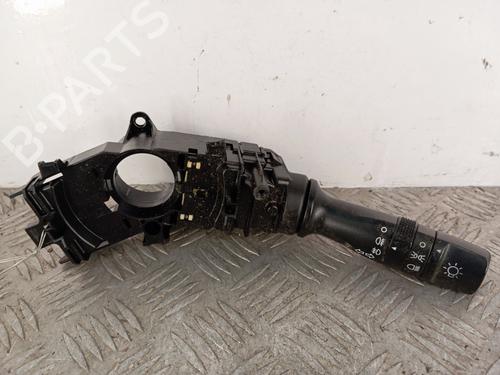 Used Switch Switch HYUNDAI ix20 (JC) 1.4 CRDi (90 hp) 33692868 33692868