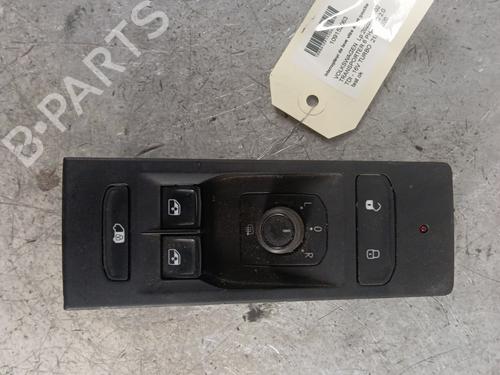 Interrupteur de vitre avant gauche VW TRANSPORTER T6 Van (SGA, SGH, SHA, SHH) 2.0 TDI 4motion (150 hp) 30012332