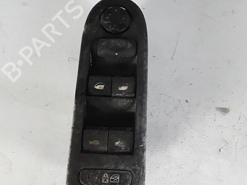 Used Left front window switch Left front window switch CITROËN C5 III Break (RW_) 2.0 HDi (136 hp) 30016353 30016353