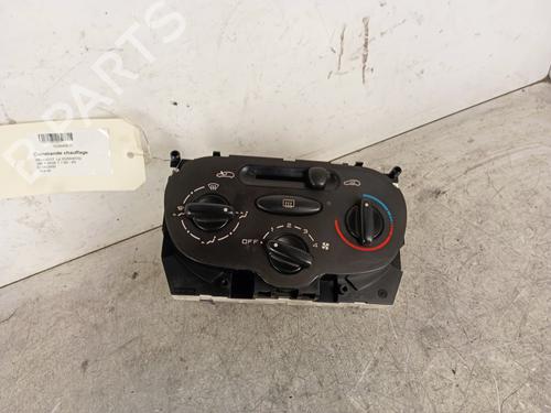 Commande Chauffage PEUGEOT 206 Hatchback (2A/C) 1.9 D (69 hp) 30025654