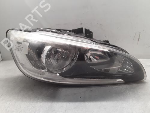 Højre forlygte VOLVO V60 I (155) D3 (136 hp) 30015012