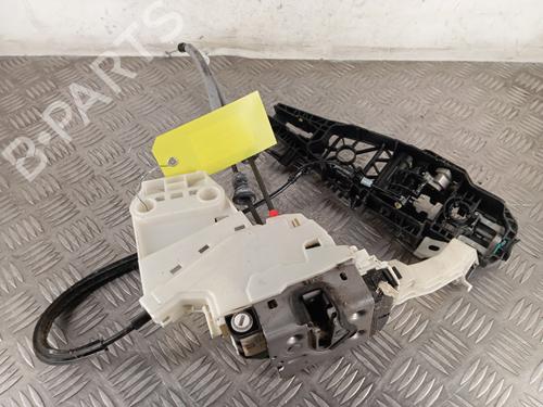 rear-right-lock-fiat-500x-334_-2014-31167749 main image