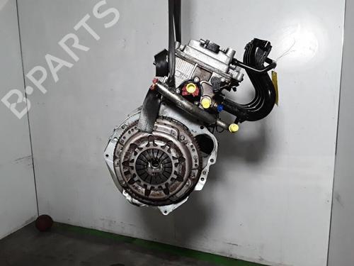 Motor NISSAN MICRA III (K12) 1.2 16V (65 hp) 30011138