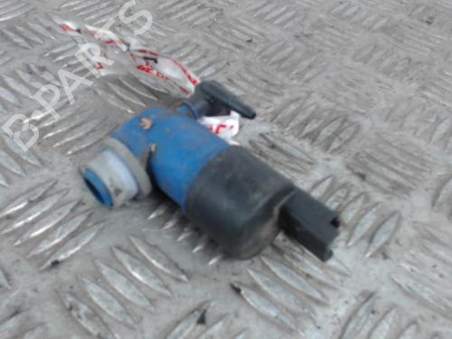 Ruitensproeierpomp RENAULT CLIO III (BR0/1, CR0/1) 1.2 16V (BR0P, CR0P) (101 hp) 30022664