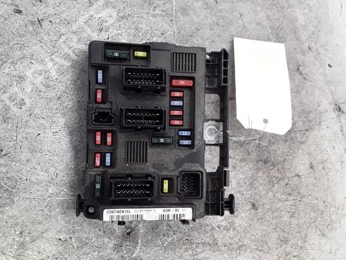 Boîte à Fusibles PEUGEOT 206 Hatchback (2A/C) 1.1 i (60 hp) 30014857