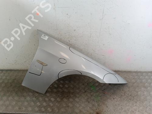 Used Right front fenders BMW 3 Touring (E91) 318 d (143 hp) 30014870