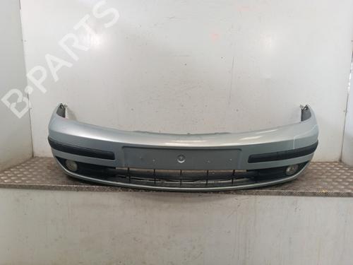 Used Front bumper RENAULT LAGUNA II (BG0/1_) 1.9 dCi (107 hp) 30018879