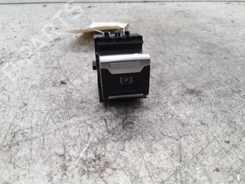 Switch PEUGEOT 3008 II SUV (MC_, MR_, MJ_, M4_) 1.6 THP 165 (M45GYW, M45GZW, M45GYV) | BP30013699I30