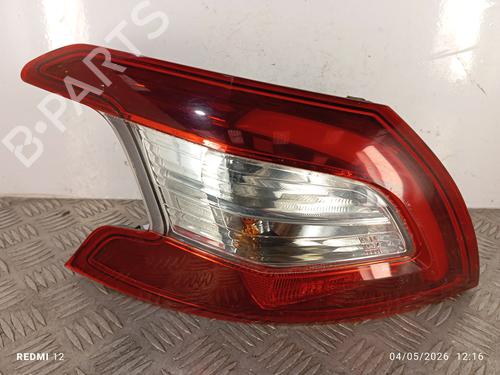 Piloto trasero izquierdo Piloto trasero izquierdo PEUGEOT 308 II (LB_, LP_, LW_, LH_, L3_) 1.6 BlueHDi 120 (120 hp) 34450487 34450487