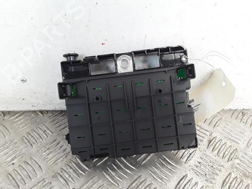 Fuse box CITROËN C8 (EA_, EB_) 2.0 HDi 165 | BP30021552E1