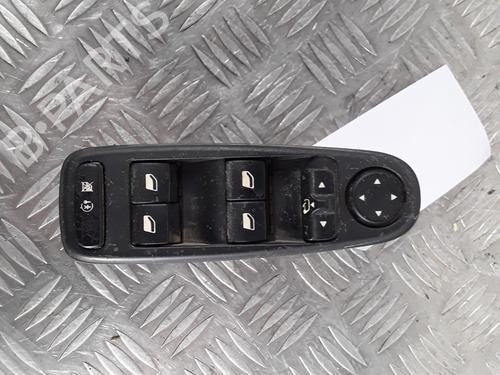 Used Left front window switch CITROËN C4 Picasso I MPV (UD_) 2.0 HDi 138 (136 hp) 30022795