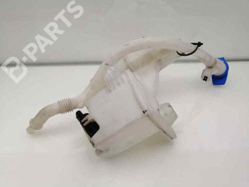 Used Windscreen washer tank Windscreen washer tank VW TRANSPORTER T5 Bus (7HB, 7HJ, 7EB, 7EJ) 2.0 TDI (114 hp) 7427788 7427788