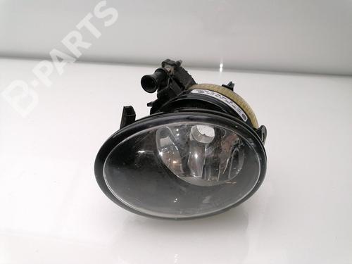 Used Right front fog light Right front fog light VW GOLF VI (5K1) 2.0 TDI (140 hp) 10557771 10557771