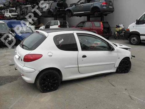 PEUGEOT 206 Hatchback (2A/C)  1.4 i  25359