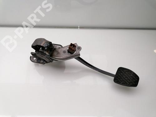 Used Clutch pedal Clutch pedal NISSAN JUKE (F15) 1.6 (117 hp) 10720336 10720336
