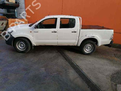 Fuse box TOYOTA HILUX VII Pickup (_N1_, _N2_, _N3_) 2.5 D-4D 4WD (KUN25) | BP7096688E1 