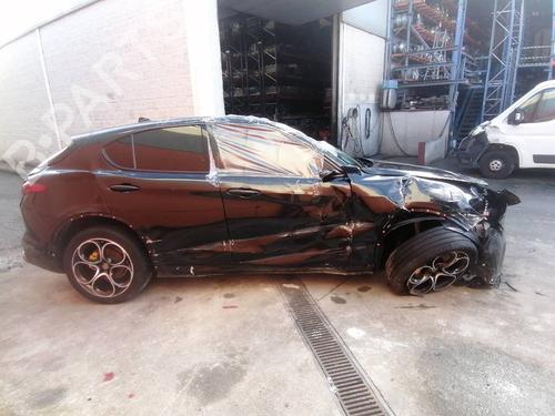 Alternateur Alfa Romeo Stelvio (630) 220A 14V - Référence 50553764 / 1042111230, Neuf