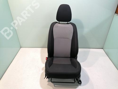 Used Left front seat Left front seat TOYOTA YARIS (_P13_) 1.0 (KSP130_, KSP130) (69 hp) 10566464 10566464