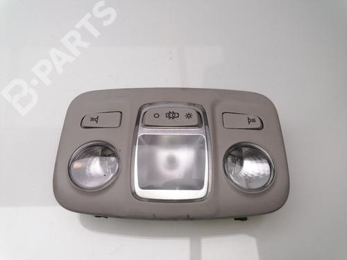 interior-roof-light-citroen-c4-cactus-15-bluehdi-100-2014-10754757 main image