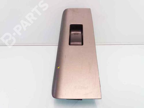 Used Right rear window switch Right rear window switch NISSAN NAVARA NP300 (D40) 2.5 dCi 4WD (171 hp) 2004842 2004842