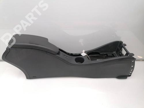 Used Armrest / Center console Armrest / Center console RENAULT FLUENCE (L3_) 1.5 dCi (L30D, L30L, L306, L33F, L33L, L33M, L33V, L33W) (110 hp) 11022525 11022525