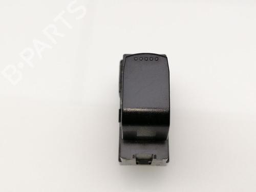 Right front window switch SUZUKI GRAND VITARA II (JT, TE, TD) 1.9 DDiS All-wheel Drive (JT419, TD44, JB419WD, JB419XD,... | BP6106026I26 
