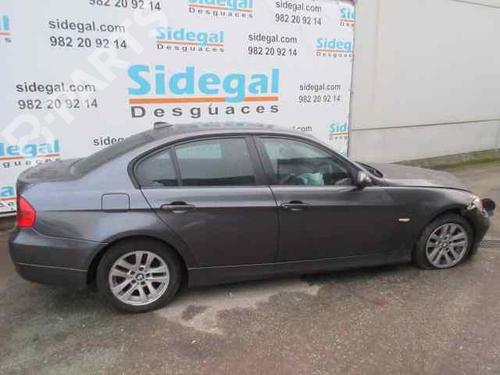 BMW 3 (E90)  320 d  12231