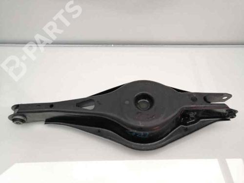 Used Right rear suspension arm Right rear suspension arm VOLVO XC40 (536) D4 AWD (190 hp) 4811376 4811376