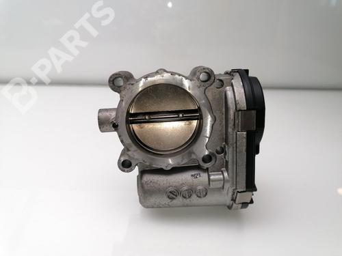 Used Throttle body Throttle body MERCEDES-BENZ A-CLASS (W176) A 250 (176.044) (211 hp) 10549610 10549610