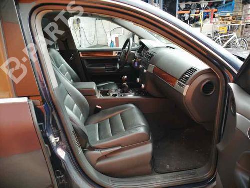 Windscreen washer tank VW TOUAREG (7LA, 7L6, 7L7) 2.5 R5 TDI | BP7427790C113  - Image 14