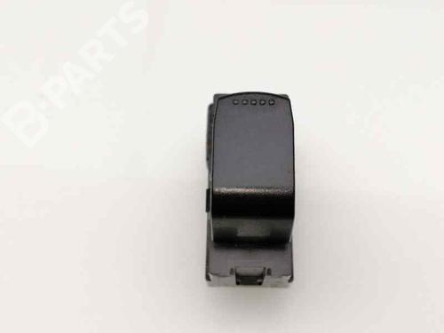 Used Right front window switch Right front window switch SUZUKI GRAND VITARA II (JT, TE, TD) 1.9 DDiS All-wheel Drive (JT419, TD44, JB419WD, JB419XD,... (129 hp) 6106026 6106026